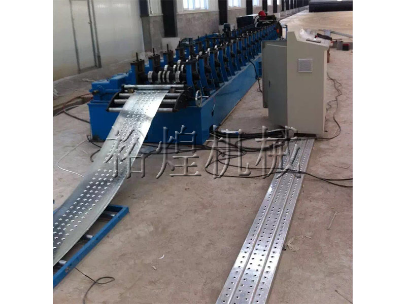 沖孔腳踏板設(shè)備成型機 沖孔腳踏板設(shè)備成型機